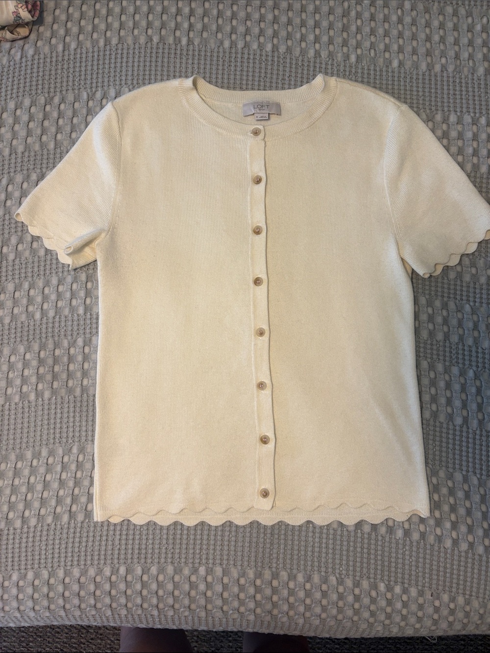 LOFT Cream Scallop-Trim Short Sleeve Button Front Cardigan